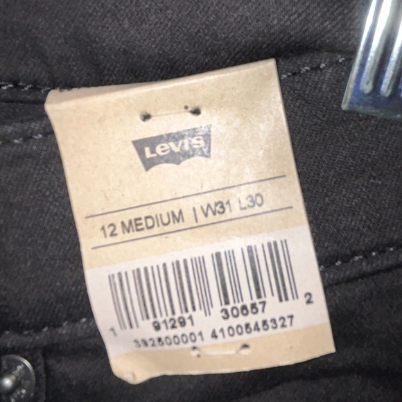 NWT Levi’s women’s classic straight leg mid rise - Picture 5 of 8